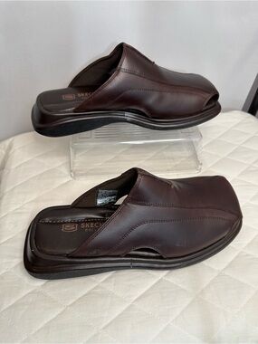 Skechers Mens Size 9 Dark Brown Leather Slip-On Slides Slippers Shoes Casual